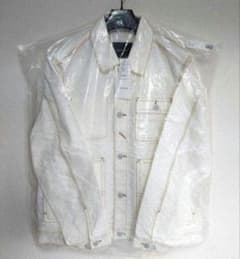 新品 COACH シグネチャー ホワイト デニムジャケット M(US)L-XL - メルカリ