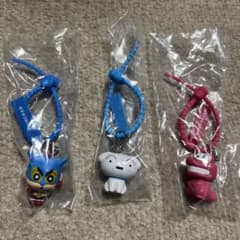 クレヨンしんちゃん カラフルマルチチャーム　 3種セットのサムネイル