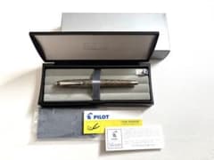 美品】Pilot パイロット 万年筆 シルバーン つむぎ Mニブ - メルカリ