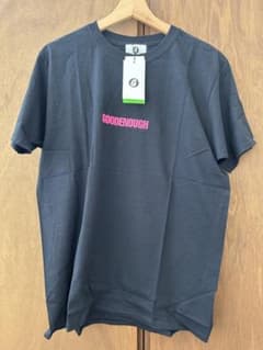 GOODENOUGH ロゴTシャツ ブラックのサムネイル