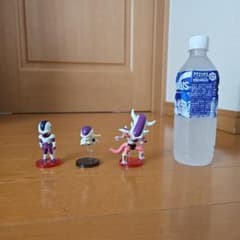 ドラゴンボール　フリーザ第2形態、最終形態　クウラ最終形態　セットのサムネイル