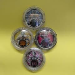 ウルトラマンルーブクリスタル/ゼロ4枚セット