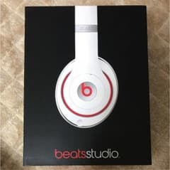 beatsstudio ビーツ ヘッドホン 美品のサムネイル