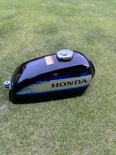 HONDA エイプ 燃料タンク 本体 美品 鍵付き - メルカリ