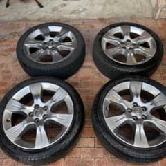 シエナ純正　ホイール　225/45R19 7j+35 ４本のサムネイル