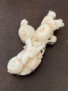 もっち様専用珊瑚の帯留のサムネイル