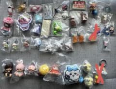 ガチャガチャ キーホルダー めじるしアクセサリー まとめ売りのサムネイル