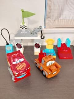 yuki..h様　　LEGO デュプロ カーズ ピストンカップ レースセットのサムネイル
