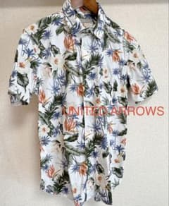 【美品】ユナイテッドアローズ　アロハ風シャツ　コットン100% メンズMサイズのサムネイル
