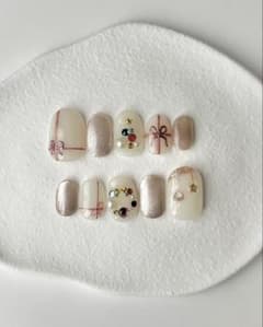 現品販売*No.18 クリスマスネイル ショートオーバルのサムネイル