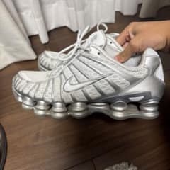NIKE SHOXX TL シルバーのサムネイル