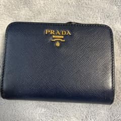 極美品】PRADA 二つ折り財布 ネイビー サフィアーノレザー - メルカリ