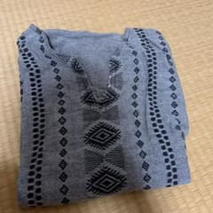 エスニック風ロングTシャツとアメリカ軍ワークシャツのサムネイル