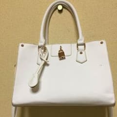 ハンドバッグ☆斜め掛けOKのサムネイル
