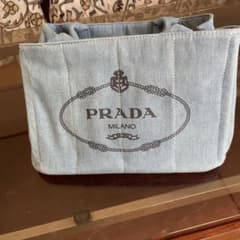 PRADA デニムトートバッグのサムネイル