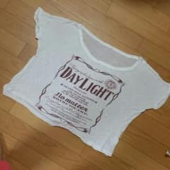 ショート丈Tシャツ(^з^)のサムネイル