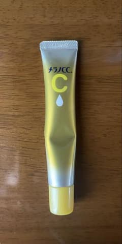 メラノCC 薬用しみ集中対策プレミアム美容液のサムネイル