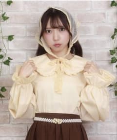axes femme POETIQUEバブーシュカ付スモック風ブラウス イエローのサムネイル