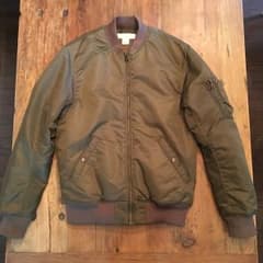 ZARA メンズ MA-1 ブルゾンのサムネイル