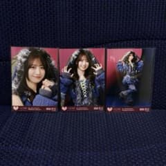 瀧脇笙古 ＝LOVE 9th ANNIVERSARY 生写真 3種のサムネイル