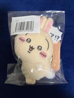 ちいかわ うさぎ だらけくじ ぬいぐるみ バッジのサムネイル