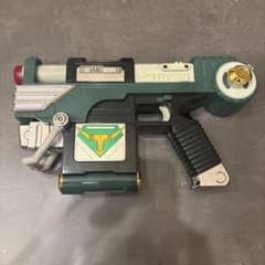 仮面ライダー龍騎 DX機召銃マグナバイザー ゾルダのサムネイル