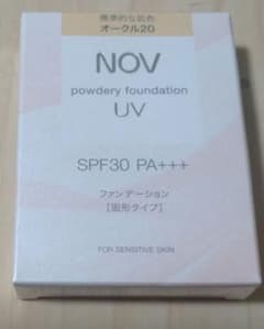 NOV パウダリーファンデーション UV オークル20のサムネイル