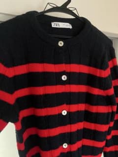 ZARA ボーダー柄 ニットカーディガン レッド×ブラックのサムネイル