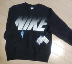 NIKE 黒 トレーナー 130サイズのサムネイル