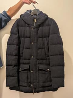 Herno ネイビー ダウンジャケットのサムネイル