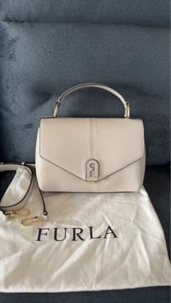FURLAショルダー付きバッグのサムネイル