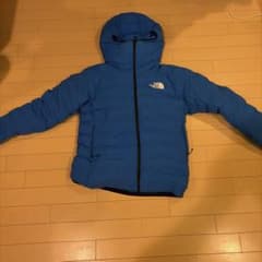 THE NORTH FACE SUMMIT SERIES ダウンジャケットのサムネイル