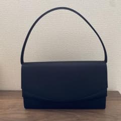 フォーマル3点セット　ハンドバッグ、ネックレス、パンプスのサムネイル