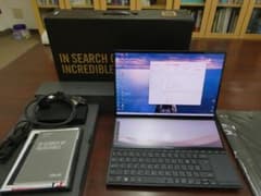 ASUS Zenbook Pro 14 Duo UX8402ZE-M3034W⑤のサムネイル