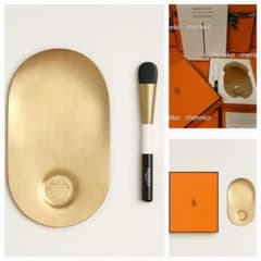 本日限定❗【新品】HERMES レパンソー パレットメイクアップアプリケーター 本日限定❗【新品】HERMES レパンソー パレットメイクアップ