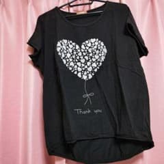 ブラック ハートプリント Tシャツ 半袖のサムネイル