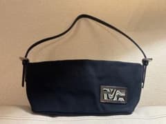 お値下げ★レア★FENDI マンマバケット ハンドバッグ ネイビーのサムネイル