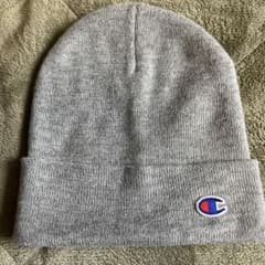 新品　チャンピオン　ニット帽　キッズのサムネイル