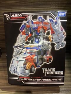 1*4様 トランスフォーマー ストライカー オプティマス プライム - メルカリ