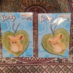 ファービー レトロファービー キラキラアクリルキーホルダーの入手方法