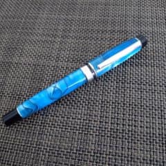 モンテベルデ　万年筆　細字のサムネイル