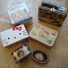 空き缶セット（クッキー缶など）のサムネイル