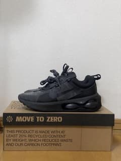 AIR MAX 2021 "Triple Black"のサムネイル