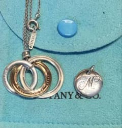 Tiffany & Co. インターロッキングリング ネックレスのサムネイル