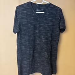 Under Armour Vネック Tシャツ ブラック SＭサイズのサムネイル