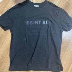 エッセンシャル Tシャツのサムネイル