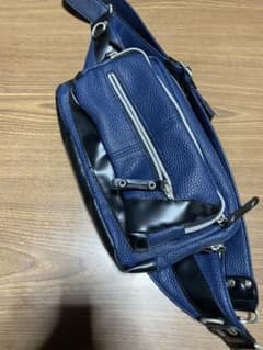田島様専用　ショルダーバッグ　紺色のサムネイル