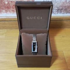GUCCI腕時計のサムネイル