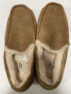 UGG ブラウン モカシン 41（26cm）のサムネイル