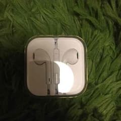 iPhone 付属イヤホンのサムネイル